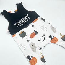 Load image into Gallery viewer, Spooky Season/Black Twist Top Outfit
