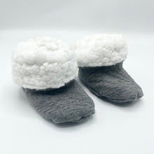 Load image into Gallery viewer, Stone Knit Winter Booties
