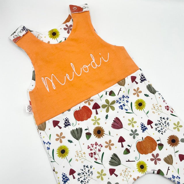 Pumpkin Season/Orange Twist Top Outfit