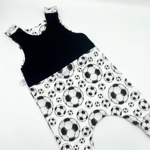 Football/Black Twist Top Outfit