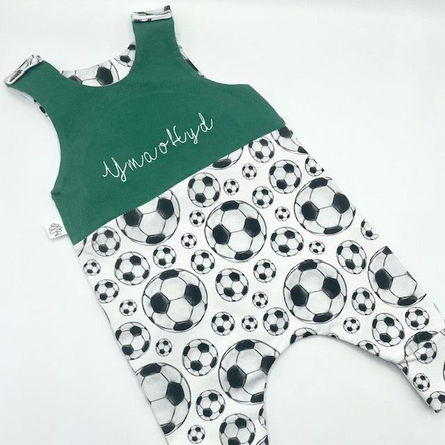 Football/Green Twist Top Outfit