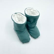 Load image into Gallery viewer, Plain Green Winter Booties
