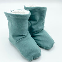 Load image into Gallery viewer, Plain Green Winter Booties
