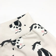 Load image into Gallery viewer, Cow Harem Leggings
