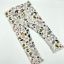 Load image into Gallery viewer, Vintage Leaves Skinny Leggings
