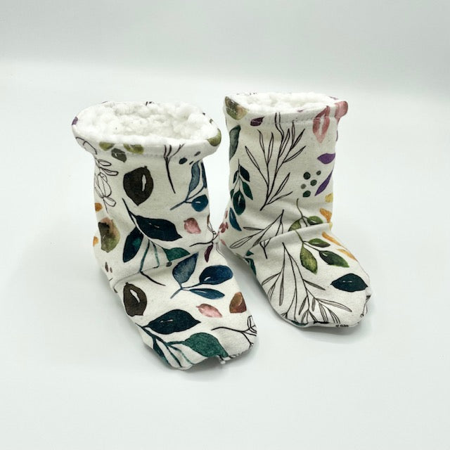 Vintage Leaves Winter Booties