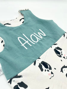 Cow/Green Footed Twist Top Outfit